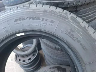 215 75 R17.5 Dunlop - 1 neumático camión
