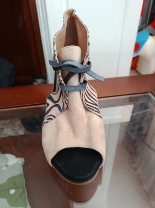 Zapatos Rocio Mozo Piel Beige/Negro Talla 37