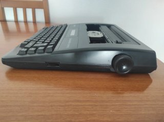 Máquina de escribir electrónica Casio Writer CW-16