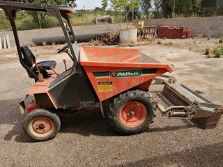 Dumper Ausa Autocargante