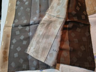 PAÑUELO,FULAR SEDA PERTEGAZ.VINTAGE.