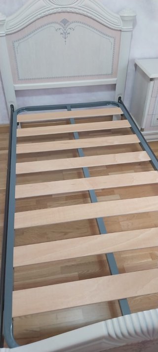 Se vende habitación  completa