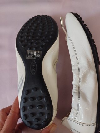 Bailarinas Tod's charol elástico blancas