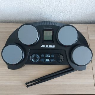 Alesis Compact Kit 4 Batería Electrónica
