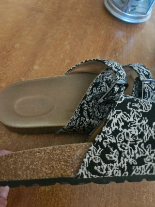Sandalias de mujer con estampado