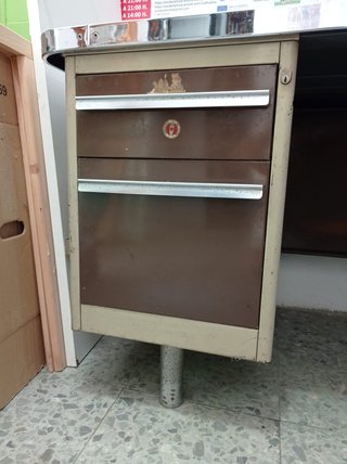 Mesa oficina vintage metal y madera