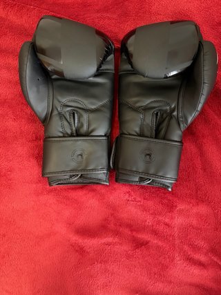 Guantes de Boxeo Venum y vendas