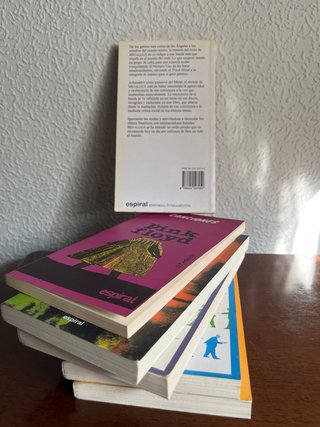 Lote libros música / letras en Inglés y Español