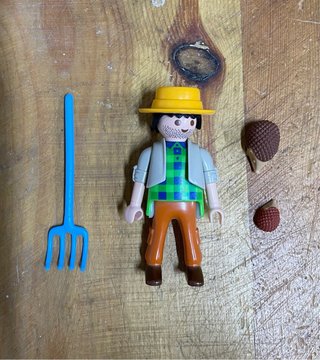 Playmobil Granjero con accesorios