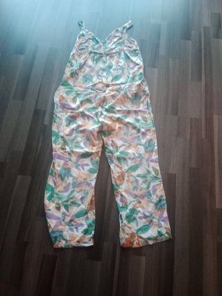 Mono de verano floral