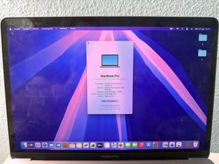 MacBook Pro 13” 2019 8GB RAM 512GB SSD i5
