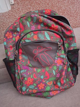 Mochila juvenil estampada
