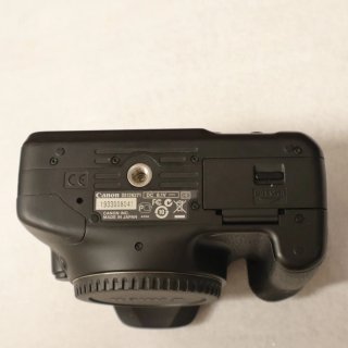 Canon EOS 550D COMPLETA