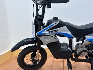 Moto Eléctrica Infantil RCB R9X Pro