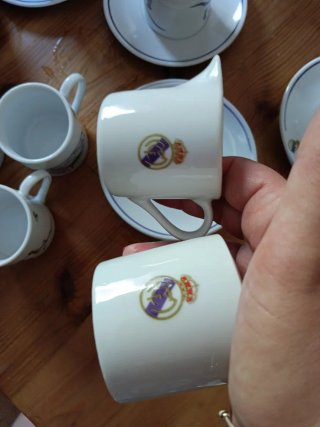 Vendo juego real Madrid.