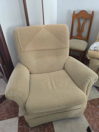 2 Sillones Beige Tela,el precio es de los dos