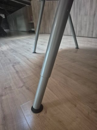 Escritorio de cristal moderno