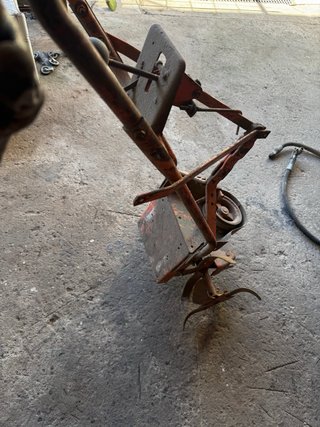 Motoazada antigua Piva