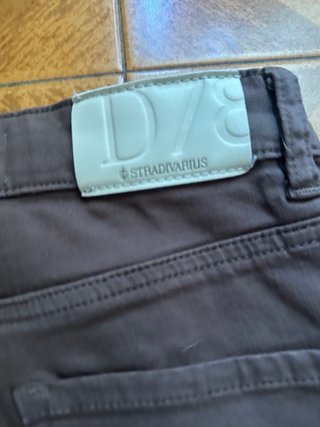 Pantalón Stradivarius Marrón Acampanado