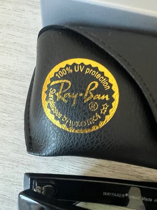 Ray-Ban Wayfarer RB2140 con astuccio