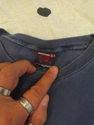 Camiseta Kukuxumusu azul con estampado