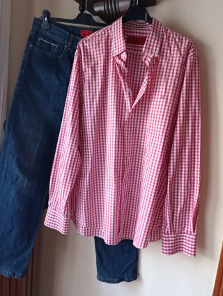 Camisa Carolina Herrera cuadros rojo y blanco