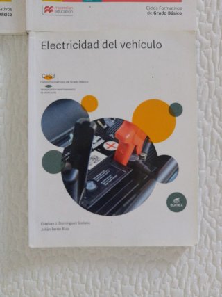 Se vende lote de libros para FP básica de mecánica