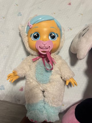Peluche Bebé Llorón con Pijama