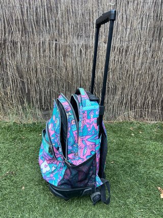 Mochila escolar TOTTO con carro 20L
