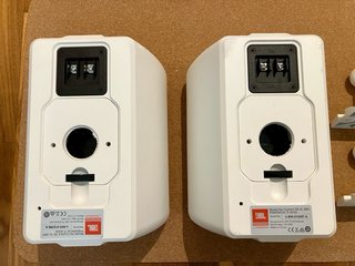 Pareja Altavoces JBL Control 25-1L WH