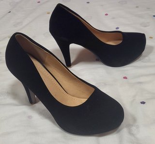 Tacones negros ( Lady Pretty )
