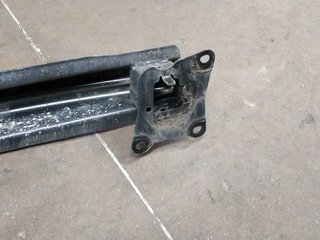 REFUERZO PARAGOLPES TRASERO VOLKSWAGEN GOLF V BER