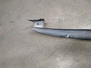 REFUERZO PARAGOLPES TRASERO VOLKSWAGEN GOLF V BER