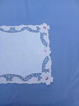 Centrino vintage fatto a mano
