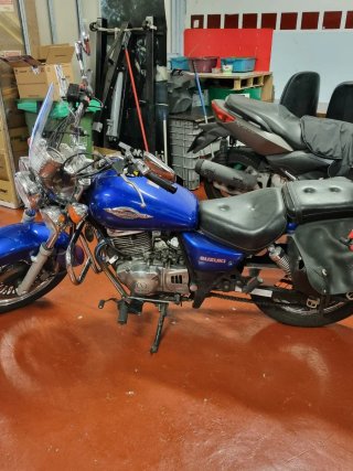 Suzuki Marauder 250cc Cruiser Azul
