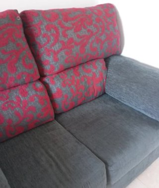Sofá 2 plazas gris y rojo