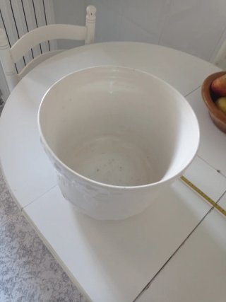 Macetero grande de cerámica blanco