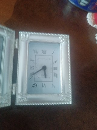Reloj y Marco de Fotos Plateado