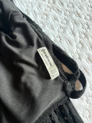 Vestido negro punto Stradivarius