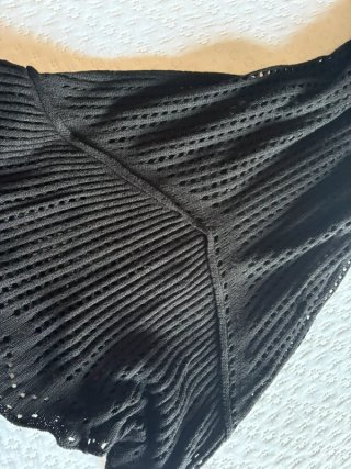 Vestido negro punto Stradivarius