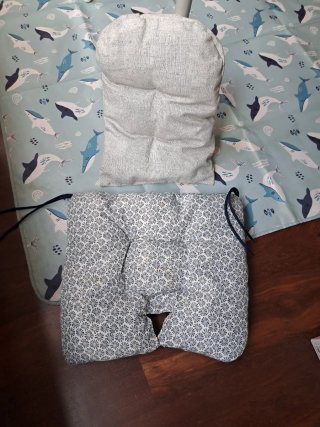 Trona Ikea Antilop + 2 cojines + protector