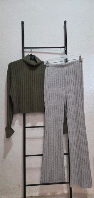Conjunto Shein verde y gris