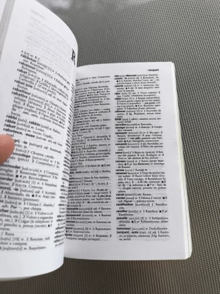 Diccionario Vox Esencial Frances-Español, Españ...