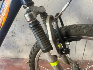 Bicicleta infantil 20” doble suspensión