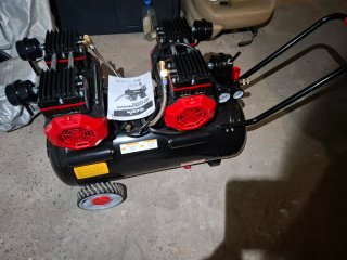 Compresor Cevik Pro 50L Silencioso 4HP
