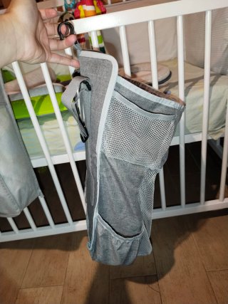 Pañalera organizadora para cuna gris