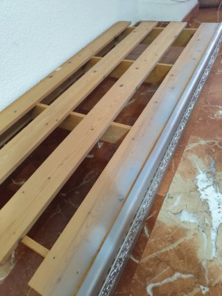 Sofá marroquí tela y metal