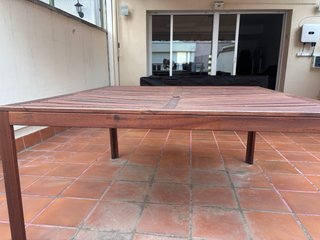 Mesa de madera Ikea exterior