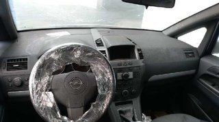 Opel 1140433 paragolpes trasero zafira b enjoy