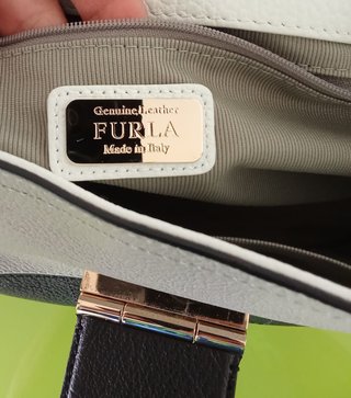 Bolso Furla Artesia Tricolor Negro/Gris/Blanco